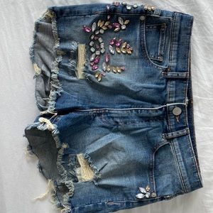 Express size 6 denim shorts jewel detail shortie high rise